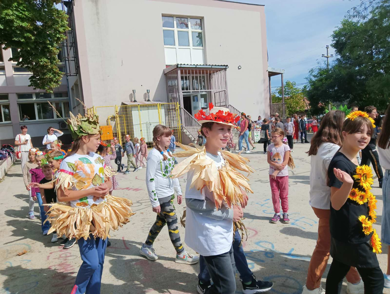 IMG-d0074f945ccde4ad1f69a9c0816ccf16-V.jpg IMG-d0074f945ccde4ad1f69a9c0816ccf16-V.jpg